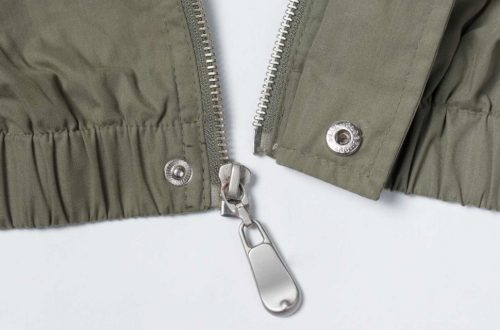How to get a zipper back on track